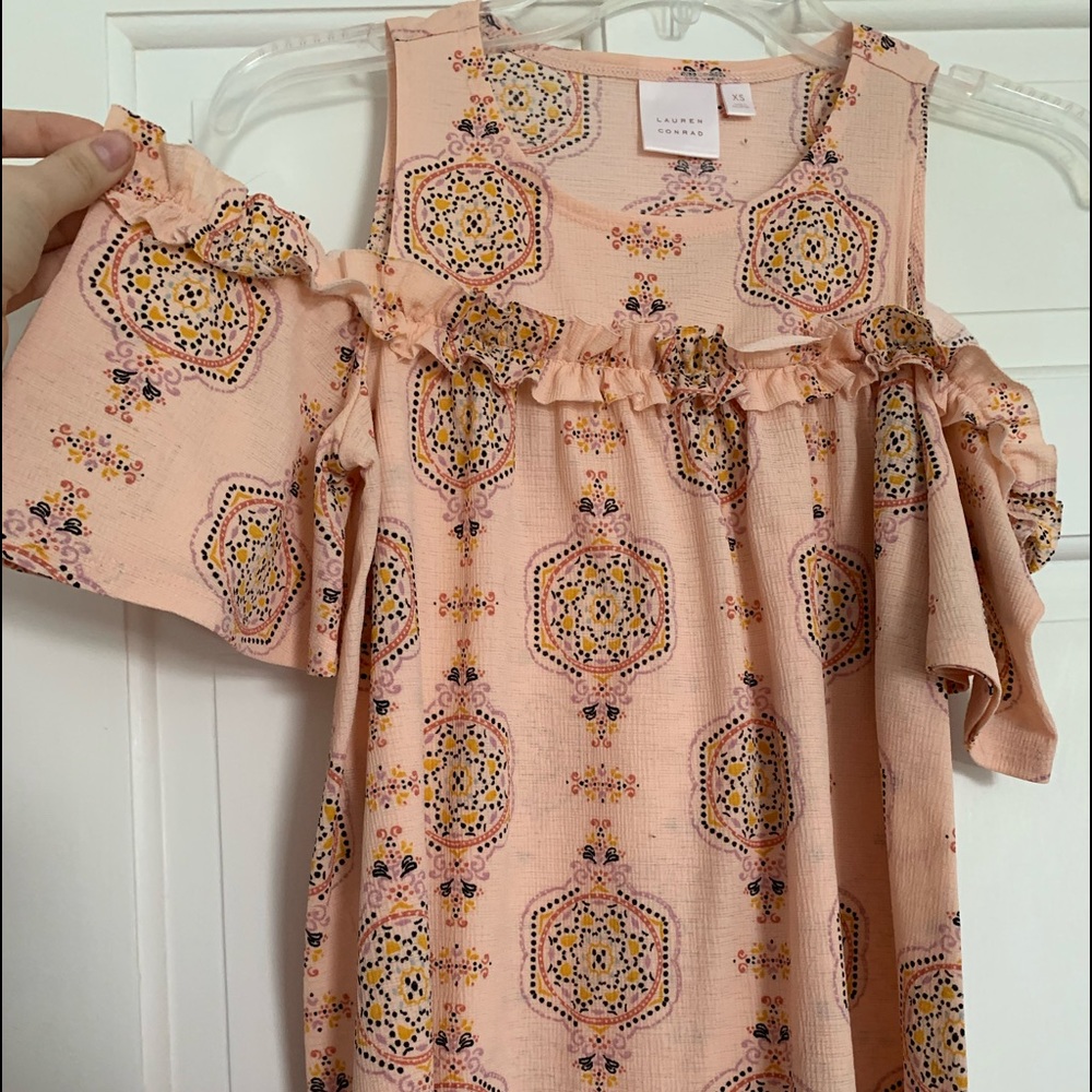 cold shoulder top